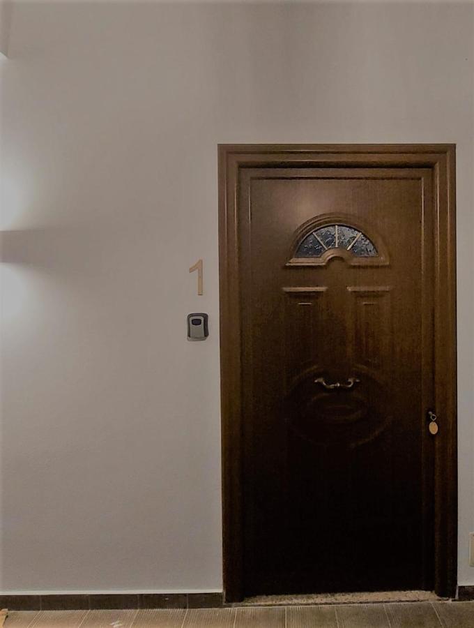 Guest House Gorani ベラト エクステリア 写真