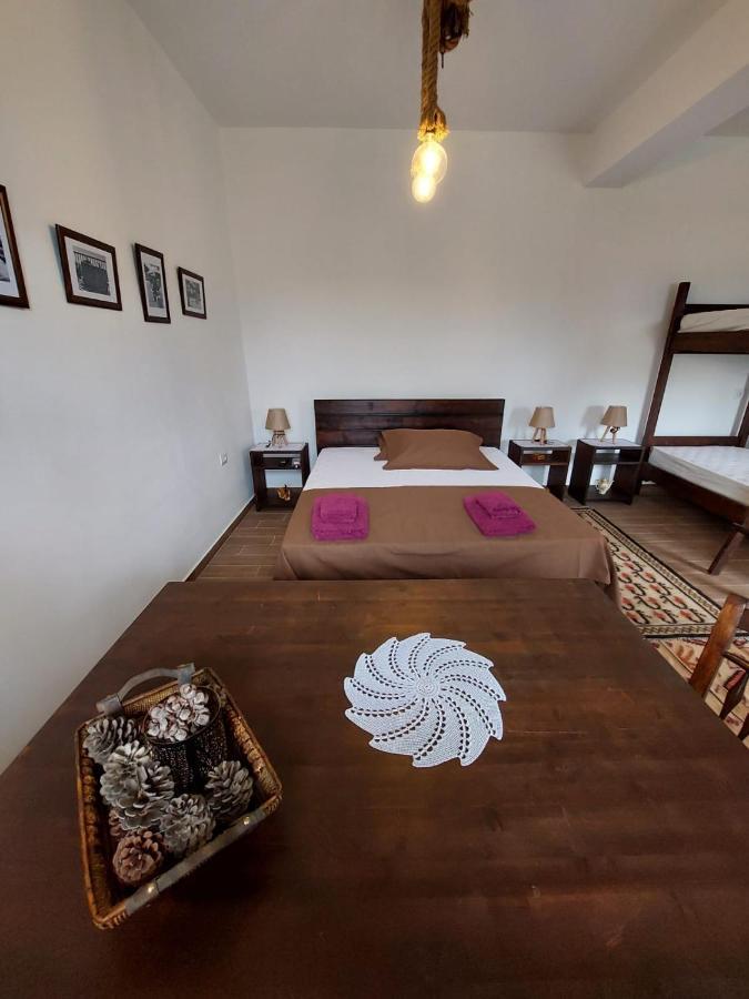 Guest House Gorani ベラト エクステリア 写真