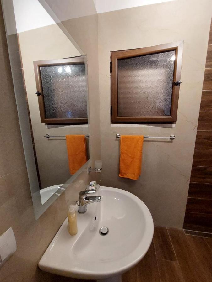 Guest House Gorani ベラト エクステリア 写真